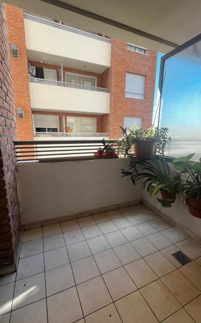 Venta Bº Gral.Paz. Dpto. 1 dorm. Excelente estado