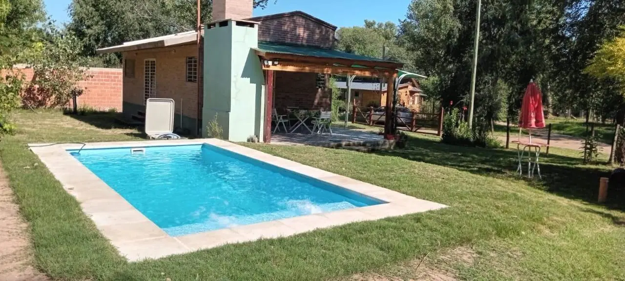 Venta casa Villa Ciudad Parque. 2dorm. Pileta. Acepta permuta 5
