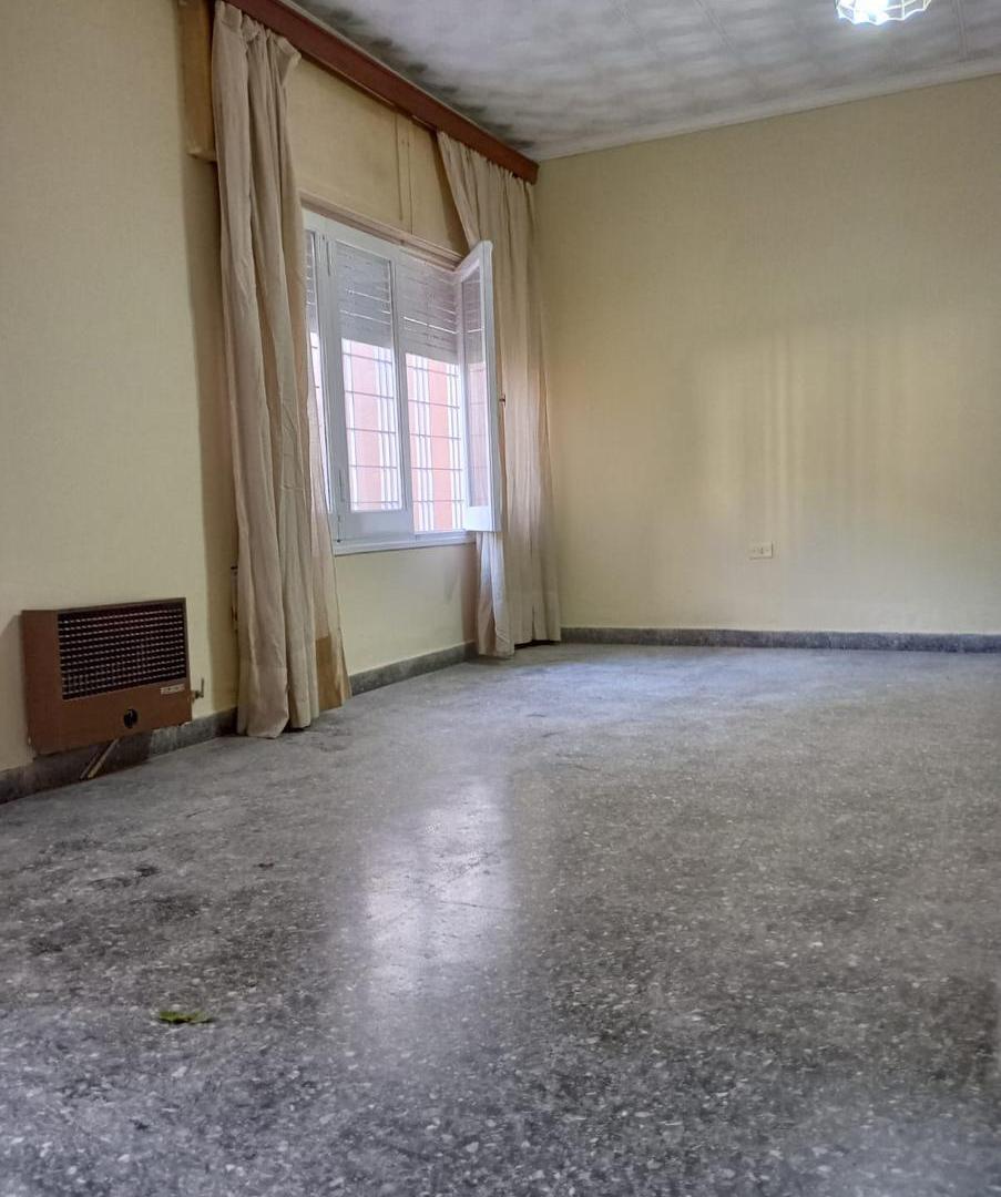 Foto de ALQUILO CASA GRANDE. 3 DORM.2BAÑOS.CON PATIO.ASADOR. GARAGE, imagen 4