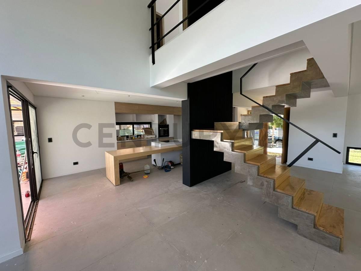 Foto de Venta Casa Barrio Cerrado Pilar Lagoon 4 amb con jardin y piscina, imagen 5