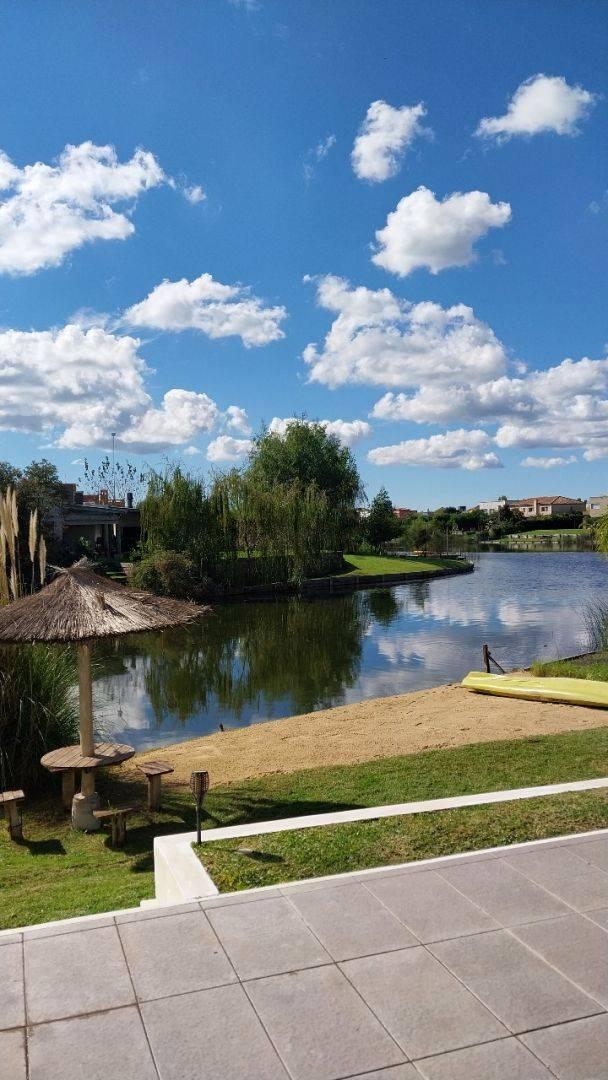 Venta Casa 6 Amb Vista a La Laguna en San Benito, Villanueva 5