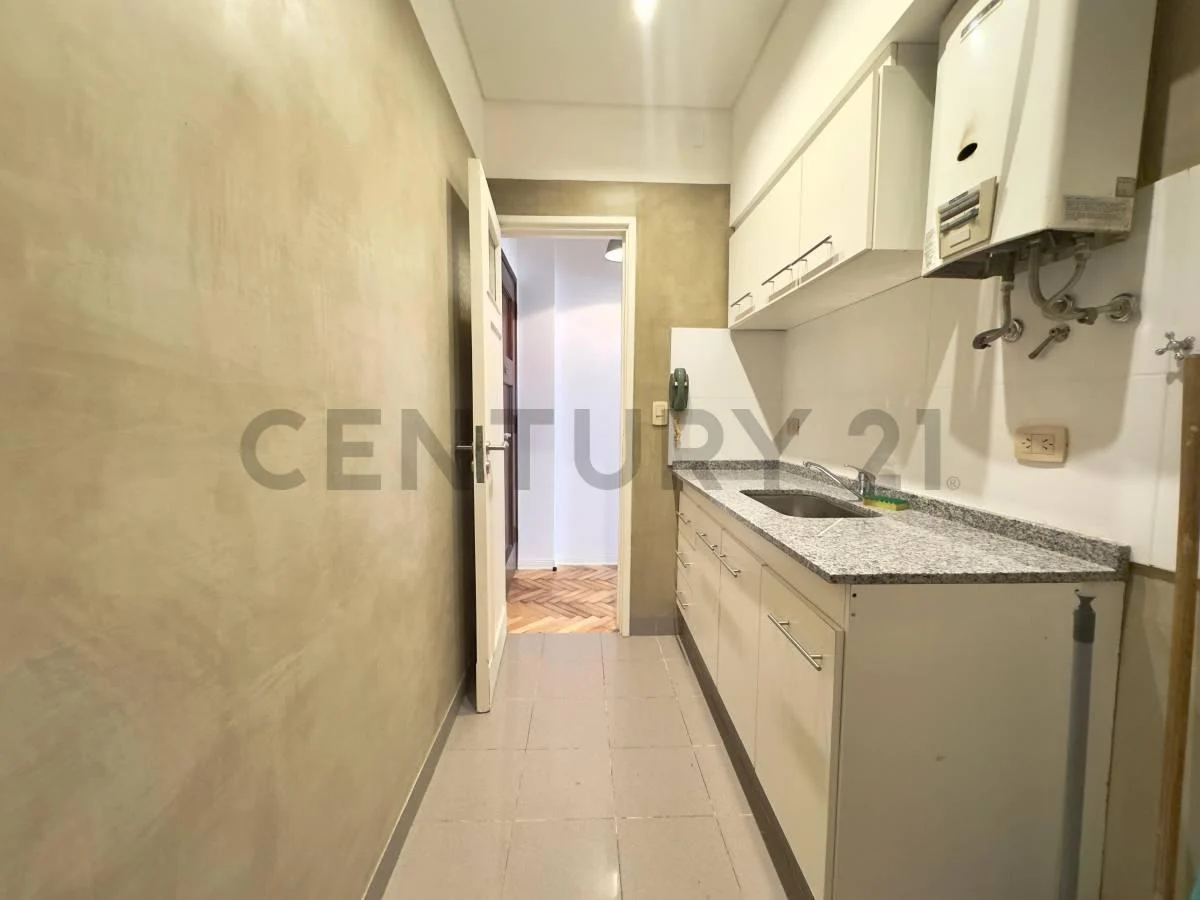 Oportunidad Dpto 3 Ambientes Reciclado en Caballito 1