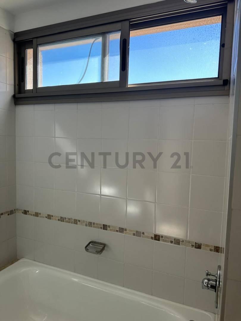 Foto de Venta departamento / oficina 2 ambientes Studios de la Bahia 1, Nordelta, imagen 3