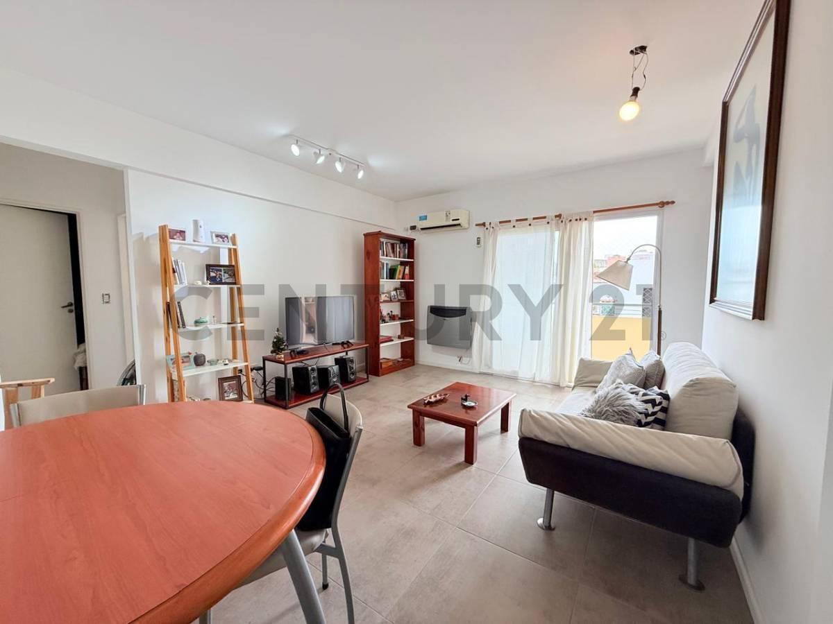 venta de Departamento 2 ambientes con cochera en Tigre