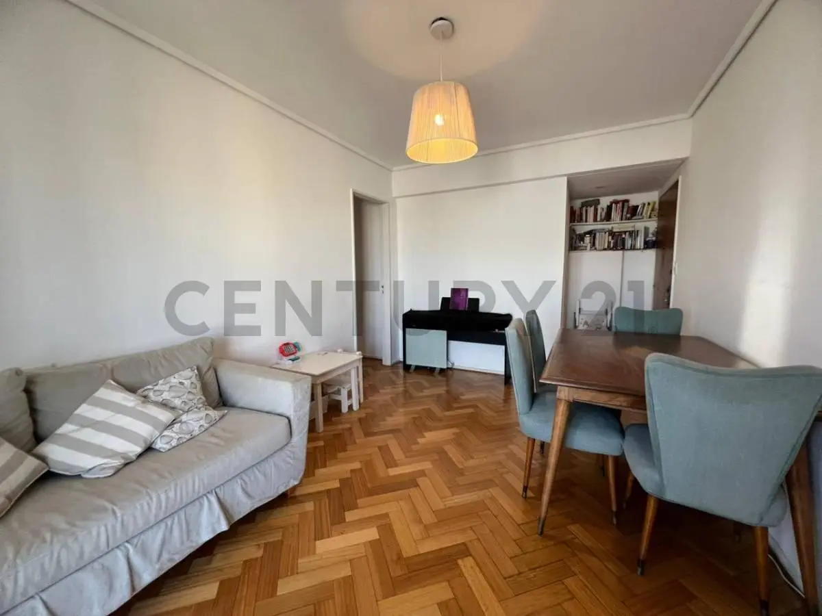 Venta de departamento de 3 ambientes 2 dormitorios en Monserrat Congreso LUMINOSO APTO CREDITO 2