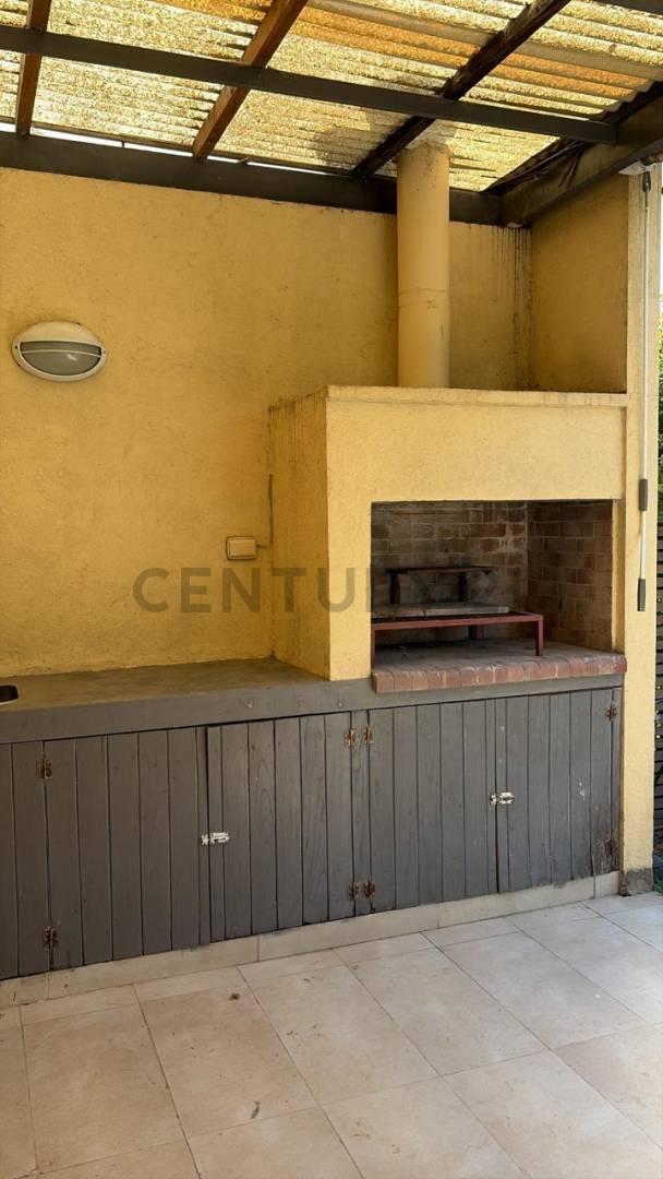 Foto de Venta Casa Triplex 3 dor complejo Solares de Portezuelo Nordelta Tigre, imagen 1