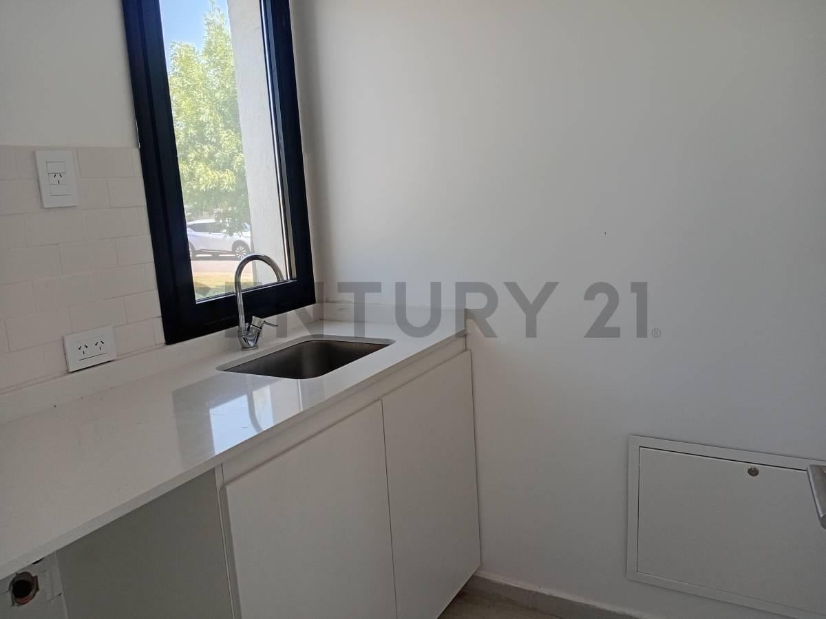 Foto de Venta de casa 5 ambientes en San Matias Puertos Canton Escobar A, imagen 2