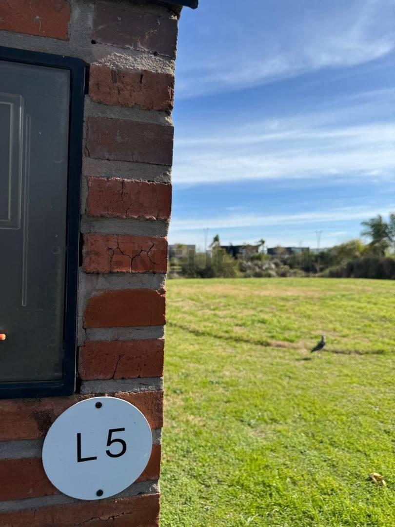 Foto de Lote en venta a la laguna en barrio Marinas, Puertos del Lago, imagen 4