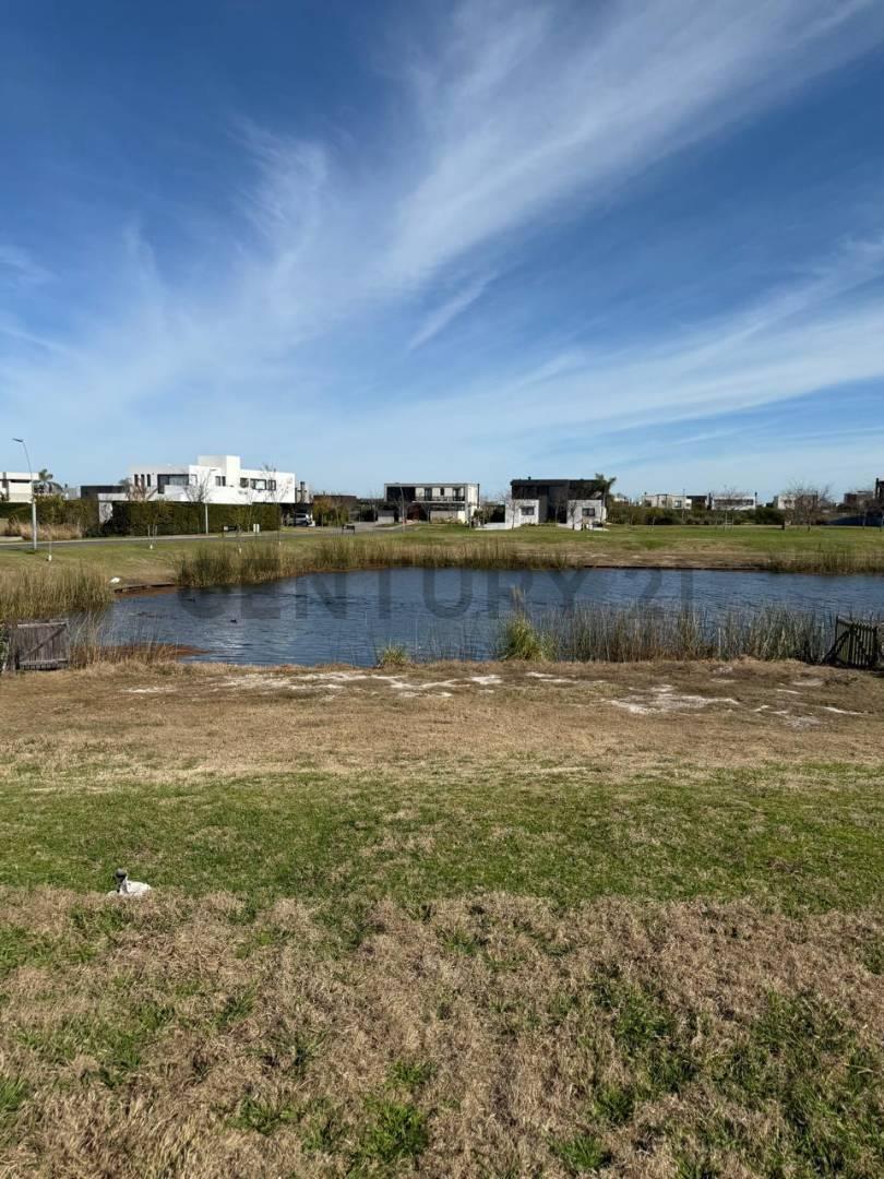 Foto de Exclusivo Lote con Costa de Lago en Puertos - Barrio Marinas, Escobar, imagen 5
