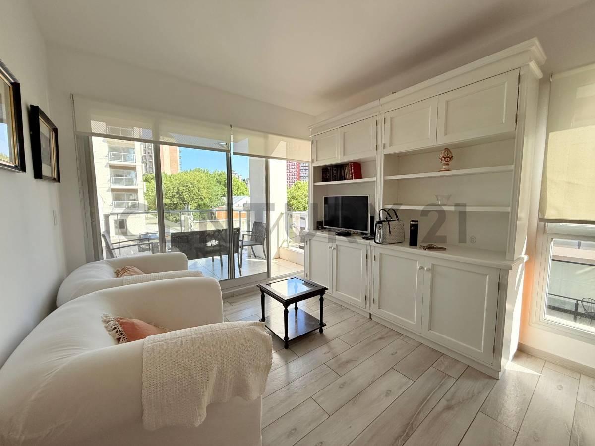 Foto de Departamento 4 ambientes AMOBLADO Tigre centro con amenities,, imagen 3