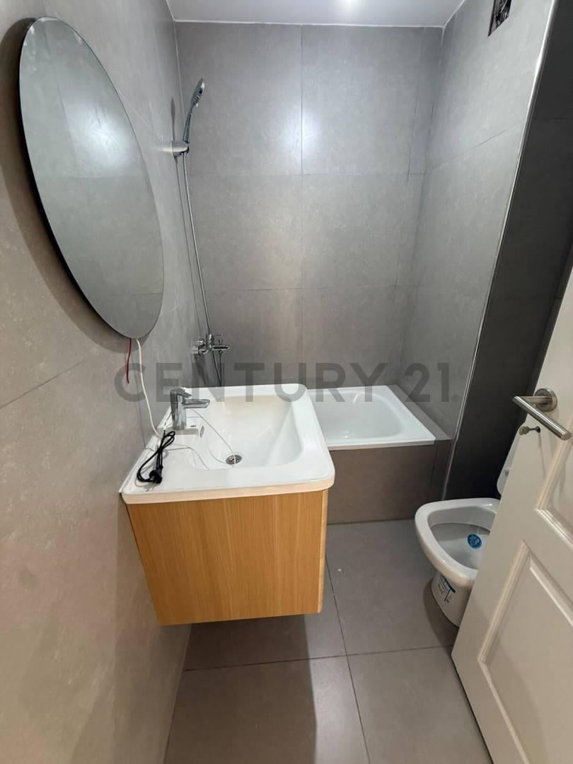 Foto de DEPARTAMENTO DE 3 AMB CON DOBLE COCHERA Y BAULERA EN VENICE CIUDAD, imagen 4