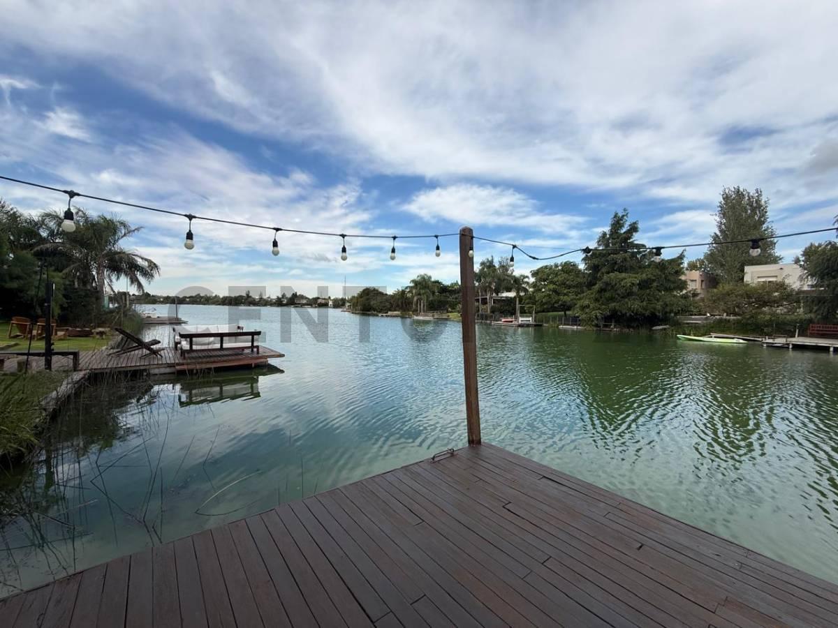 Foto de CASA EN VENTA A LA LAGUNA PRINCIPAL DE SANTA BARBARA. EXCLUSIVIDAD, imagen 2