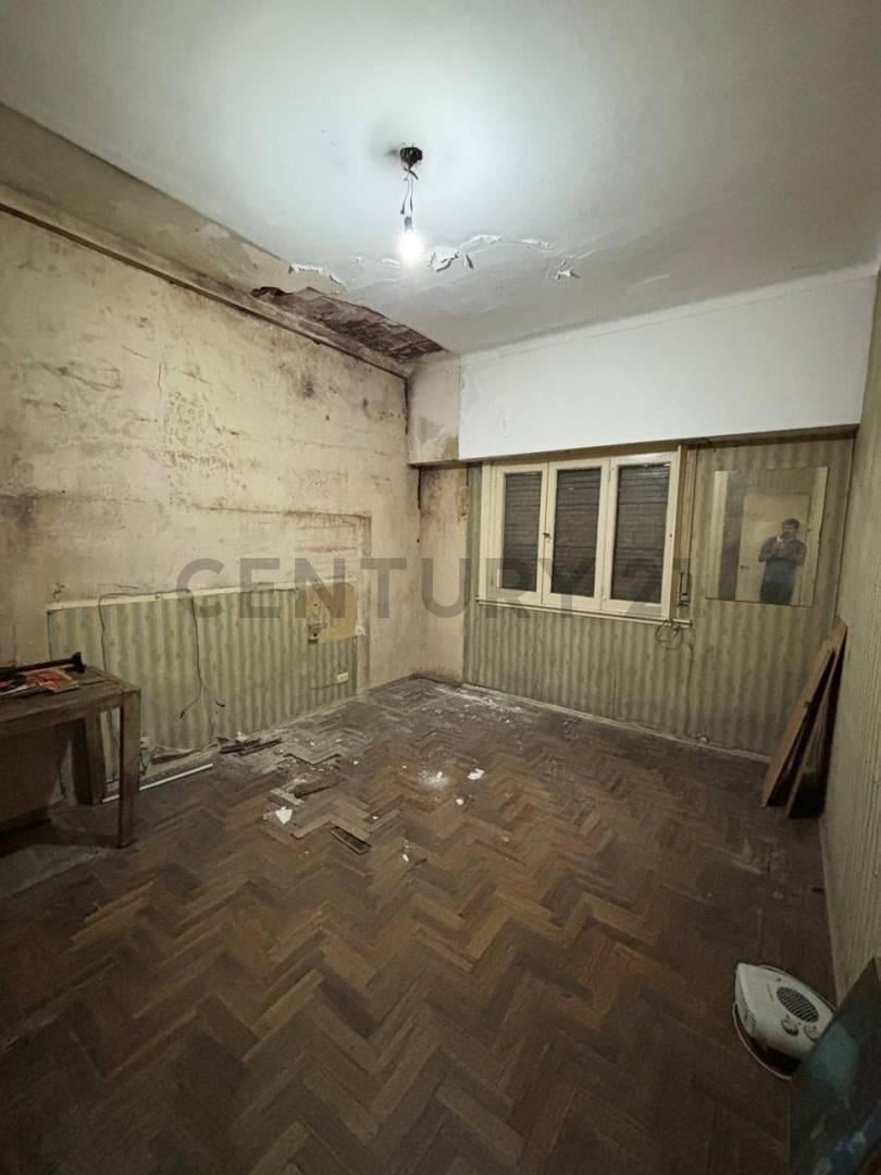 Foto de Venta Casa 3 amb en Florida con jardín a Reciclar - apto DUPLEX, imagen 3