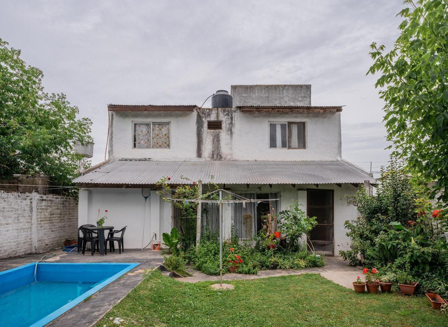 Casa 8 ambientes en Venta en Centro De Lujan