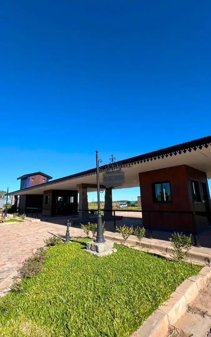 Terreno en Venta en Barrio Cerrado en Pontevedra 2