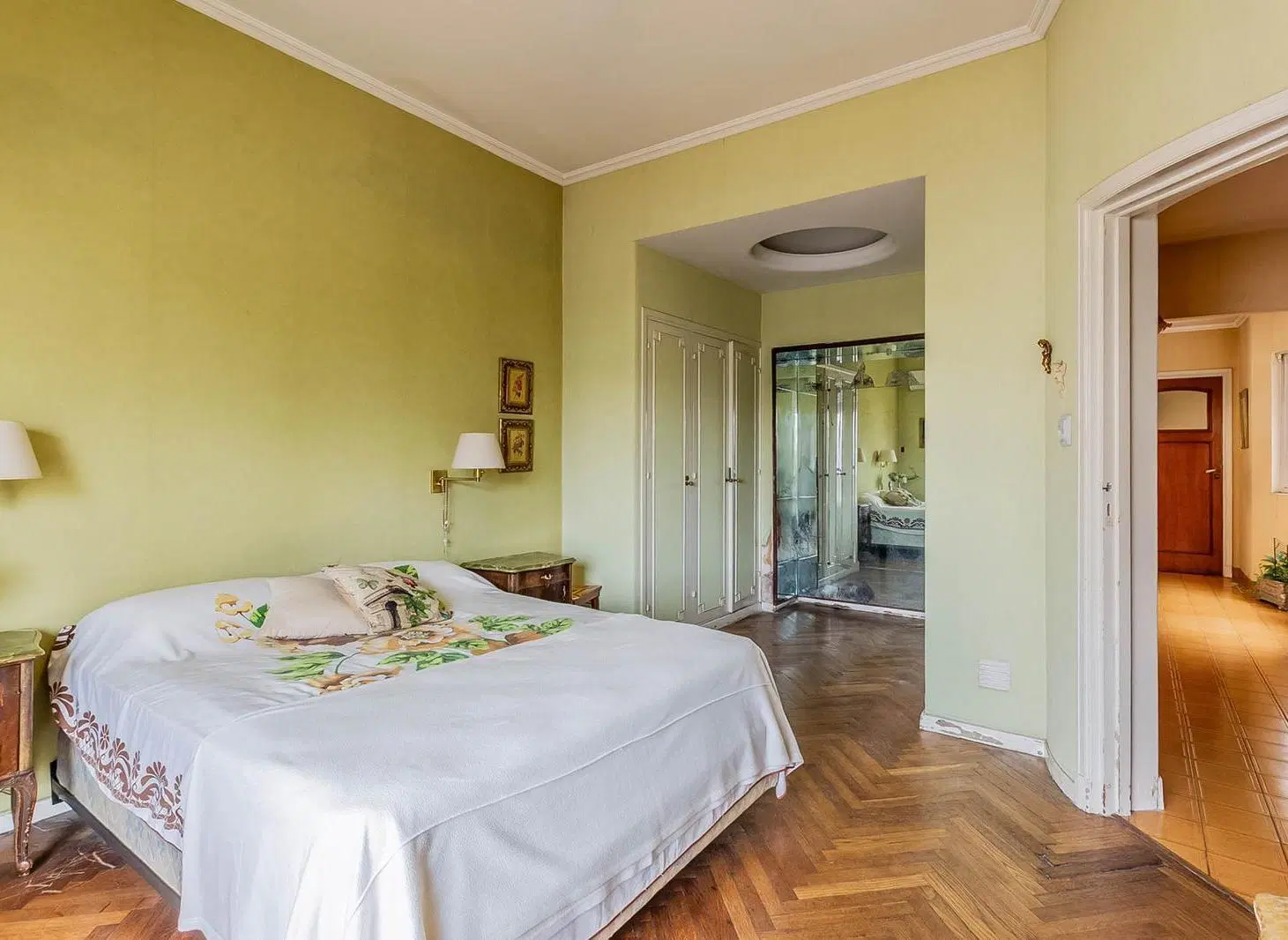 Venta Departamento 7 Ambientes con Terraza Privada en Flores - Caballito 2