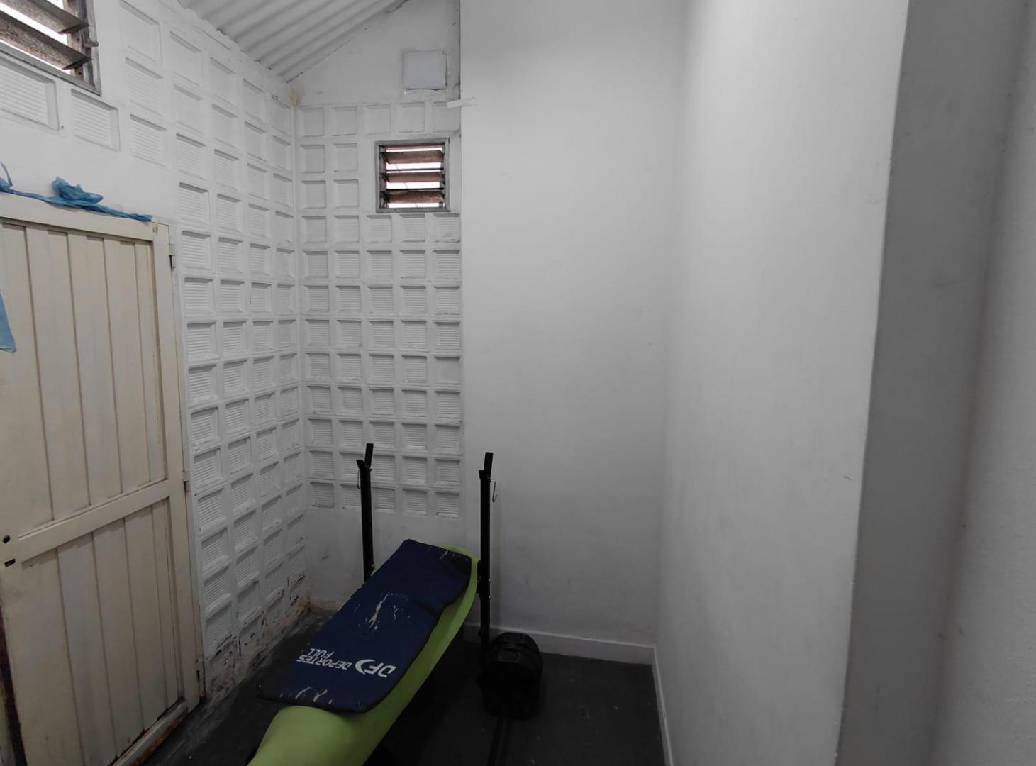 Foto de VENTA DEPARTAMENTO 4 AMBIENTES PLANTA BAJA PATIO INTERNO SAN NICOLAS, imagen 2