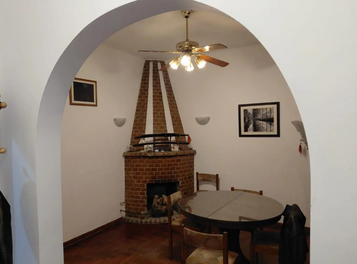 VENTA CASA 3 AMBIENTES CON COCHERA EN HURLINGHAM 2