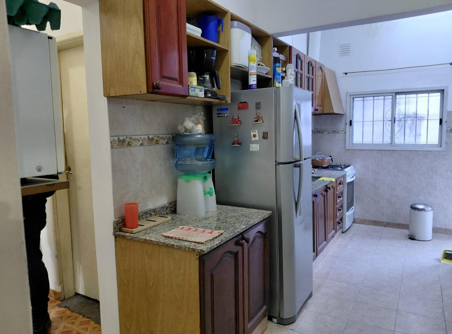 Foto de VENTA CASA 3 AMBIENTES CON COCHERA EN HURLINGHAM, imagen 4