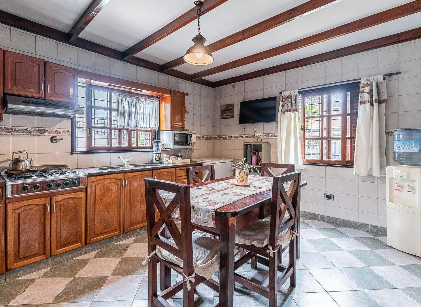 VENTA CASA 4 AMBIENTES 3 DORMITORIOS PILETA Y QUINCHO MORON NORTE 3