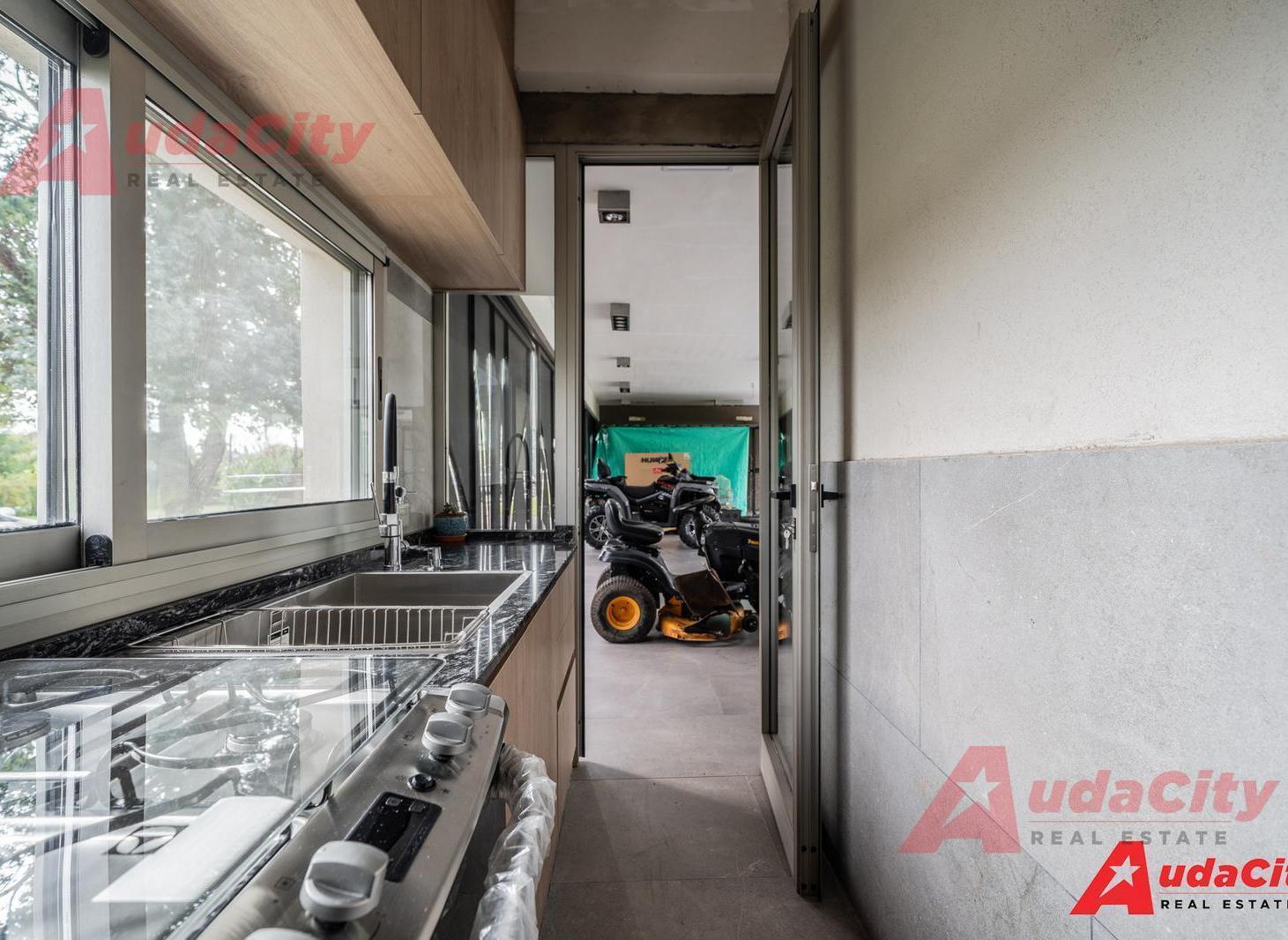 Foto de CASA EN VENTA BARRIO CERRADO 6 DORMITORIOS LUJAN ZONA OESTE BS.AS., imagen 5