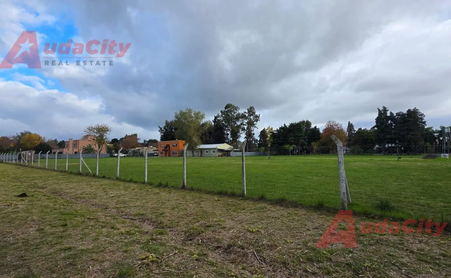 Venta de Terreno en Fincas del Polo Pilar 4