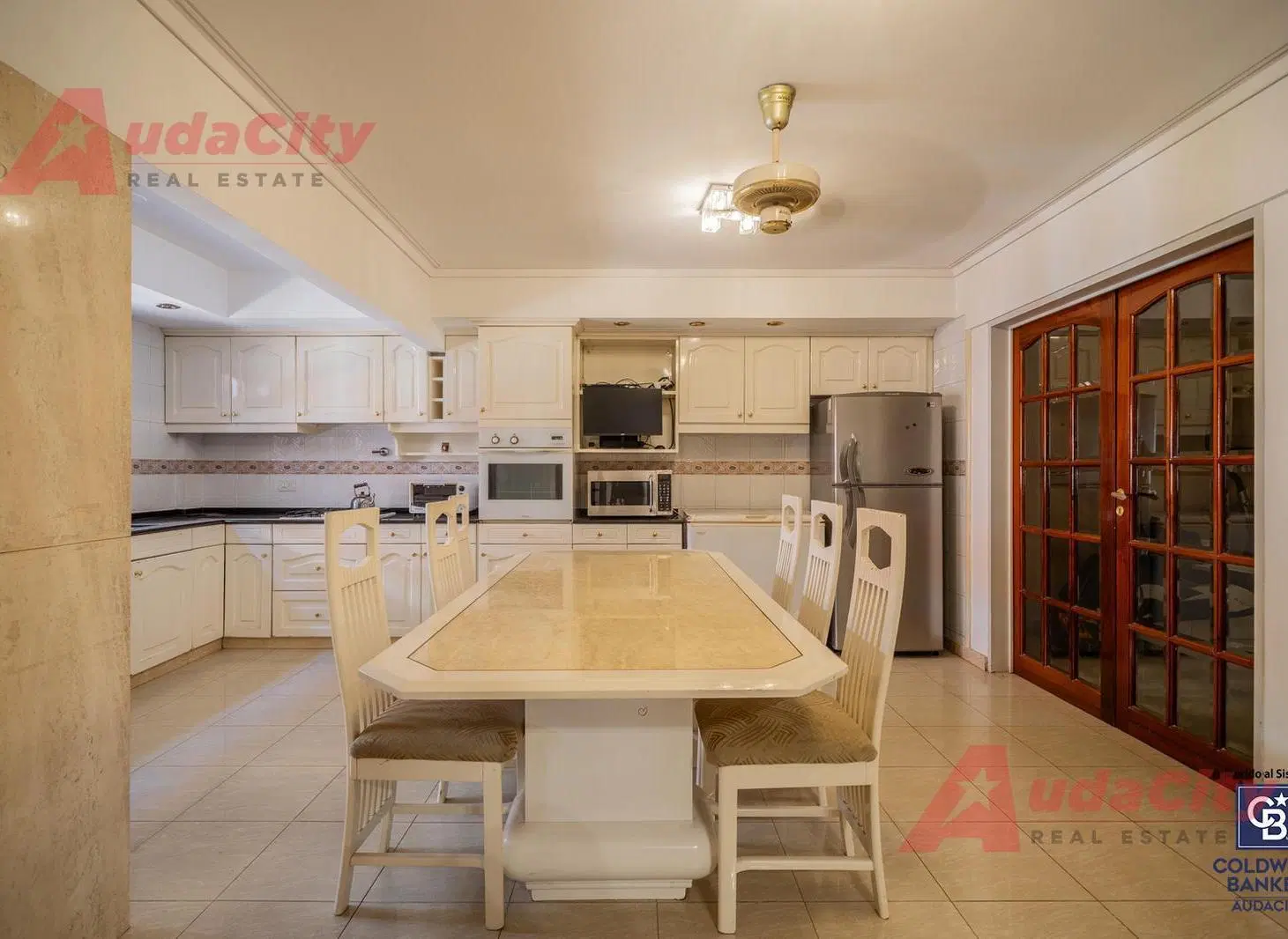 Venta casa 5 ambientes en Villa Lugano, Caba con quincho y pileta climatizada 4