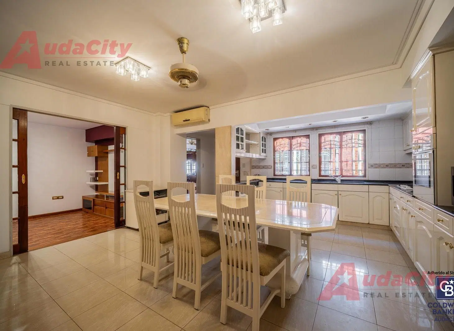Venta casa 5 ambientes en Villa Lugano, Caba con quincho y pileta climatizada 5