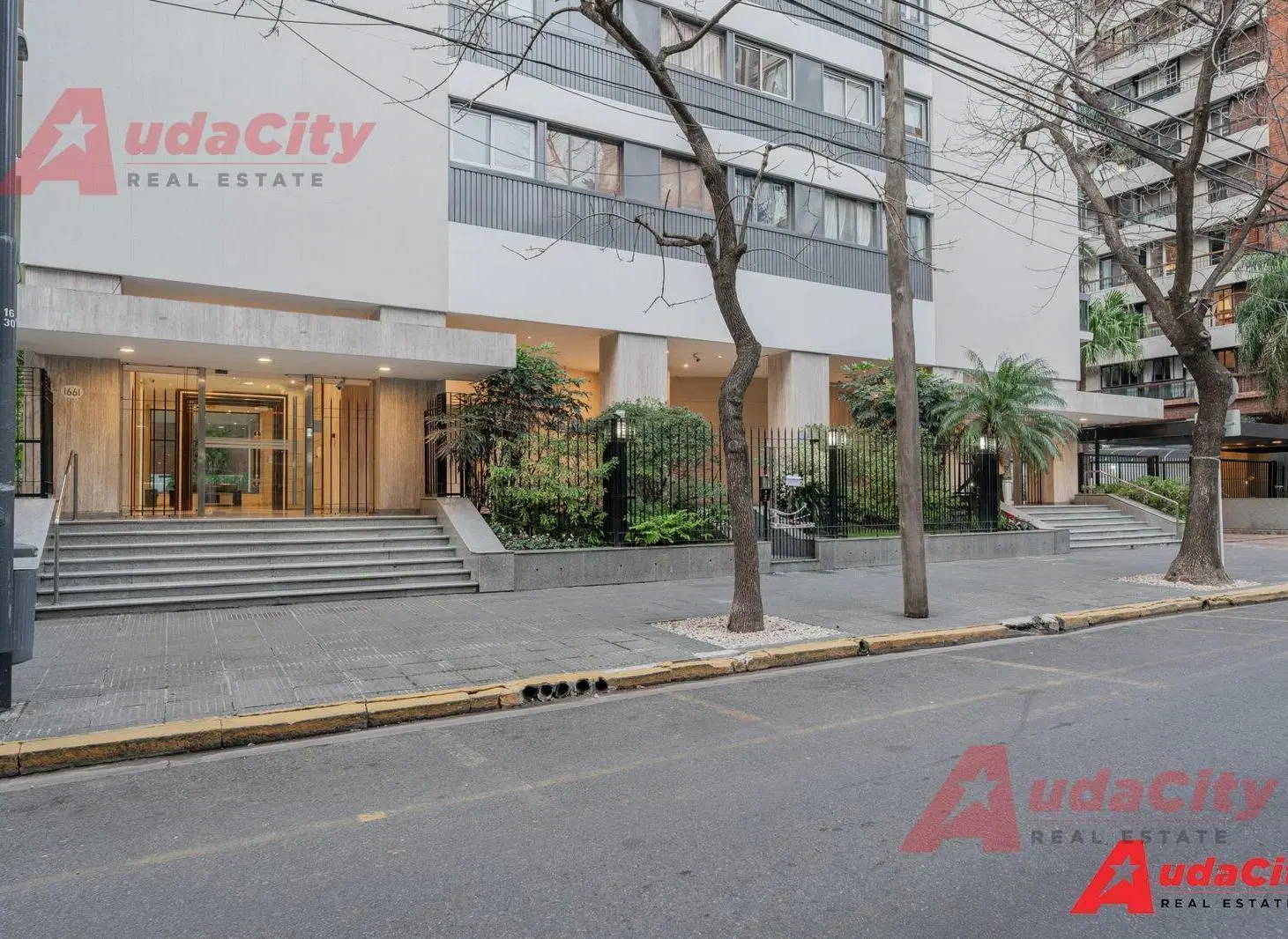 Alquiler Departamento 5 Ambientes con Dependencia Cochera en Belgrano 3