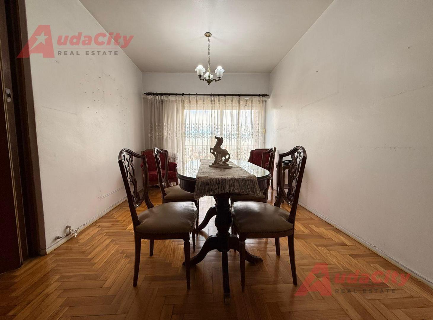 Foto de VENTA DEPARTAMENTO 2 AMBIENTES RAMOS MEJIA CENTRO, FRENTE, UNA CUADRA, imagen 2