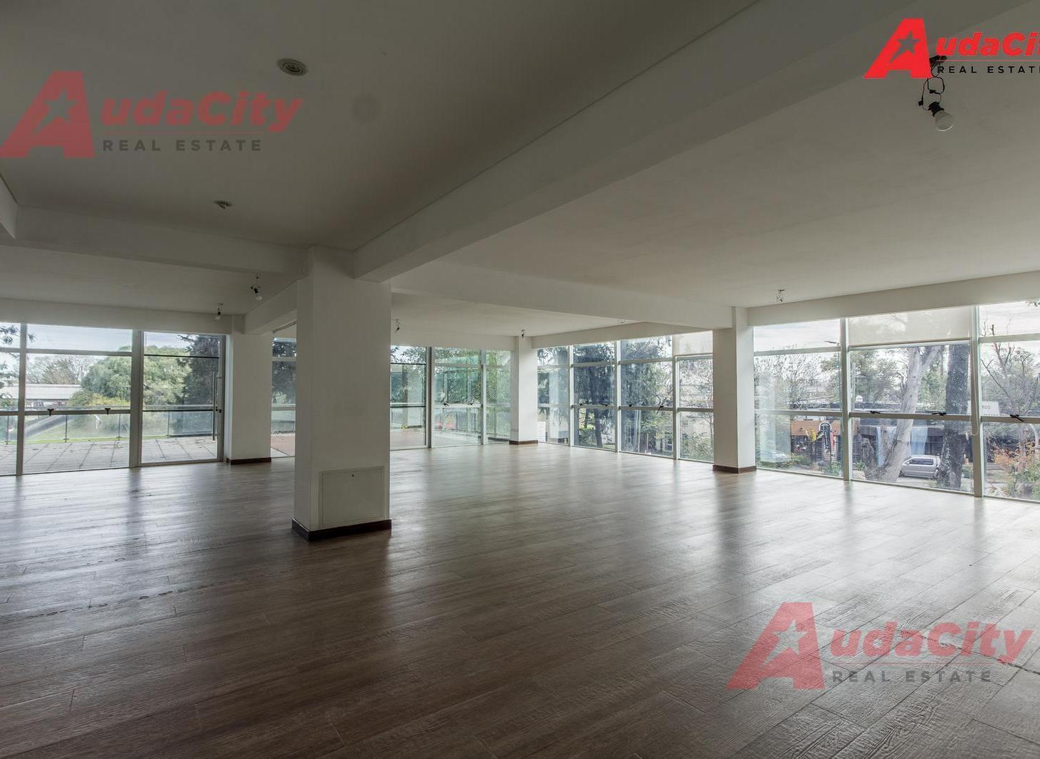 Foto de Venta oficina en Barrio Parque Leloir con terraza y dos cocheras LA, imagen 3