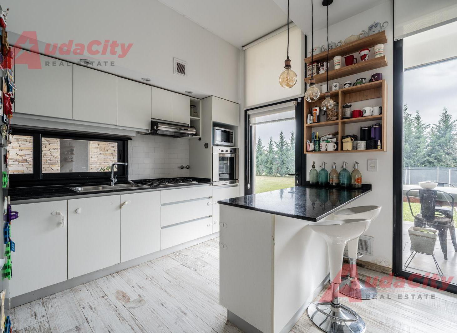 Foto de Casa 3 Ambientes + SUM en Venta en Comarcas de Luján, imagen 4