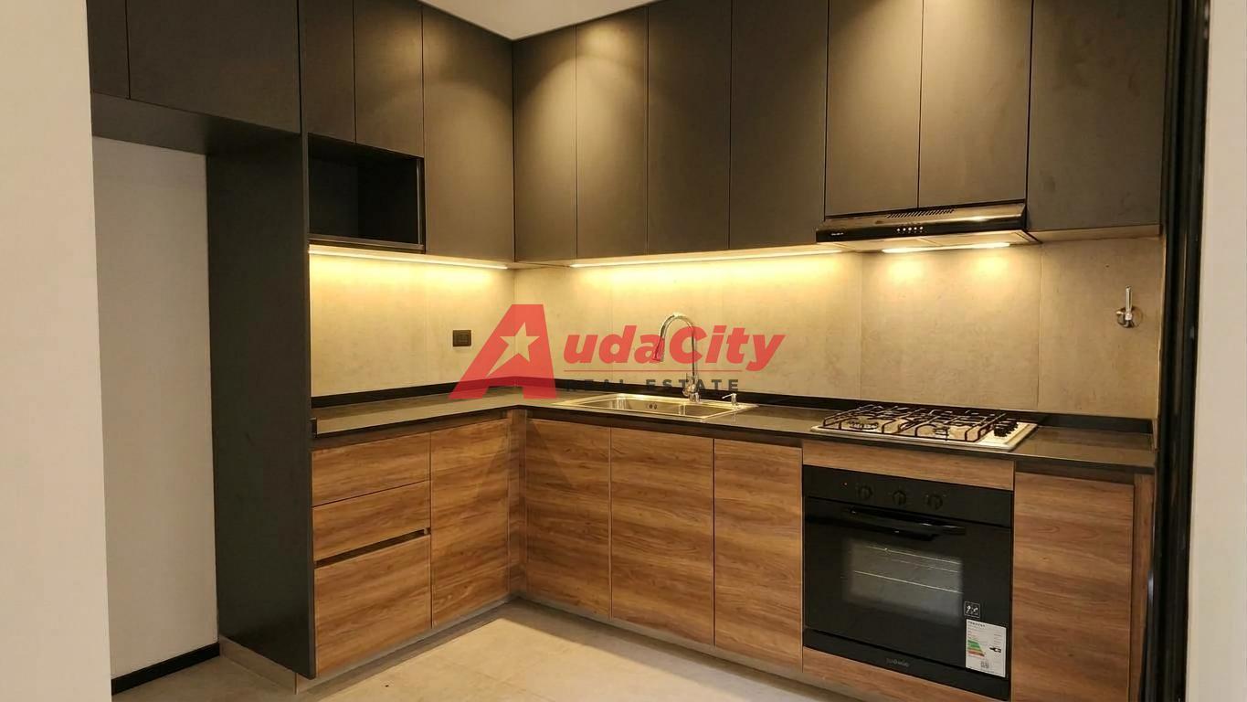 Foto de Casa Triplex 4 Ambientes con Cochera y Terraza en Venta en El Palomar, imagen 2
