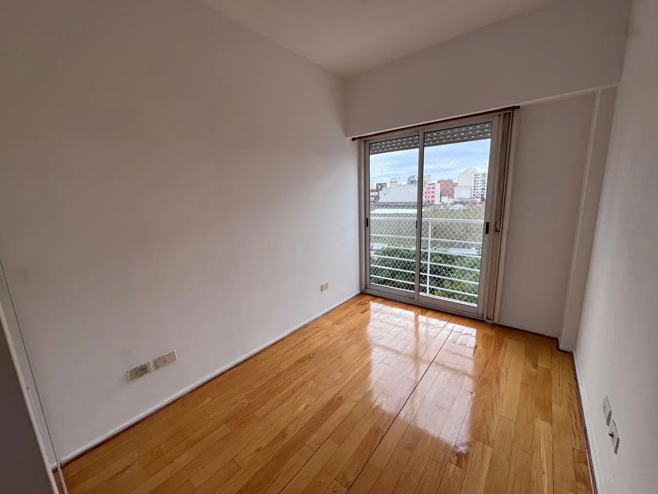 Yerbal 900 / 4 ambientes con balcón 3