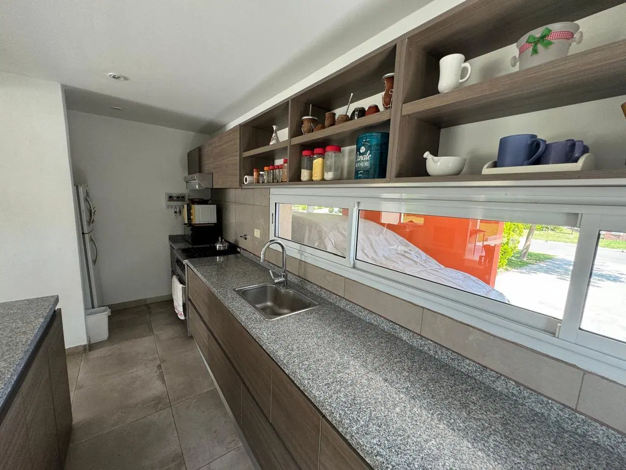 Casa en La Horqueta de Echeverría 4 ambientes con cochera y piscina 8