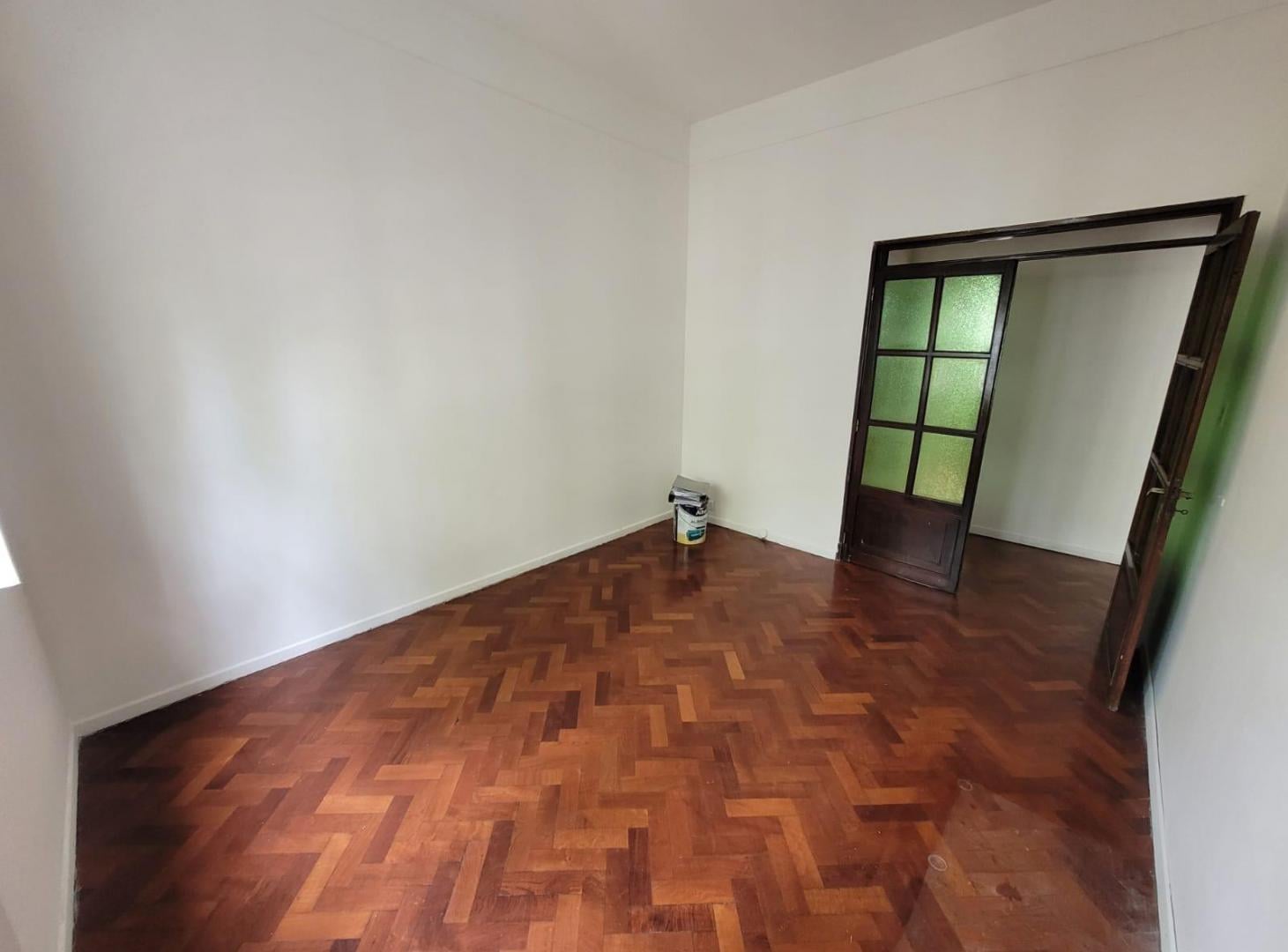Foto de Departamento de 3 ambientes al frente con balcón / 2DO PISO POR ESCALERA, imagen 3