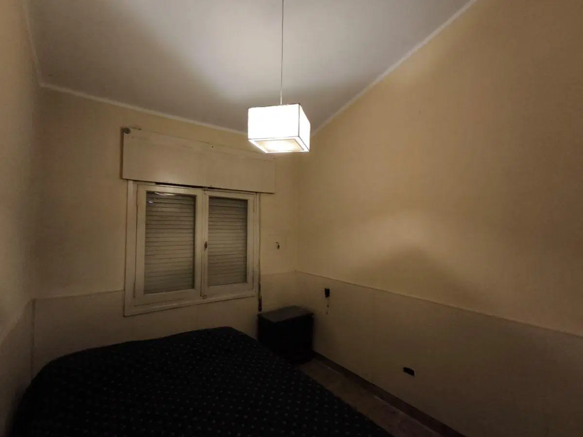 CASA EN VENTA - CUATRO DORMITORIOS 4