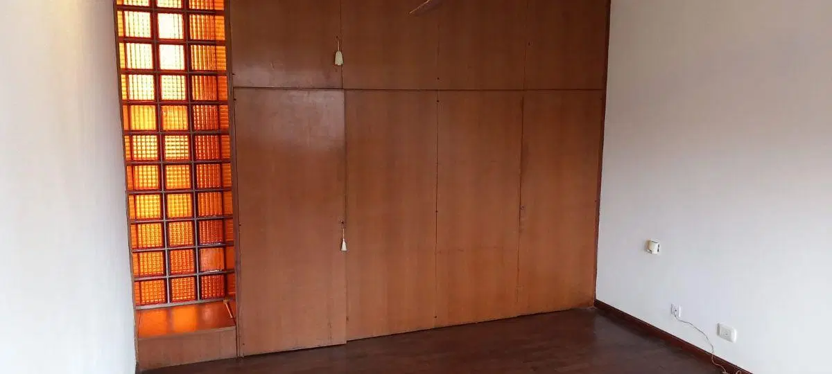 CASA TRES DORMITORIOS MUCHOS AMBIENTES - ALTO ALBERDI 3