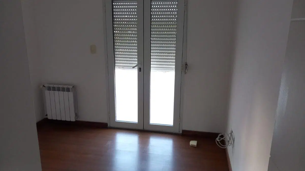 DEPARTAMENTO DE UN DORMITORIO Y MEDIO EDIFICIO CON PILETA 3