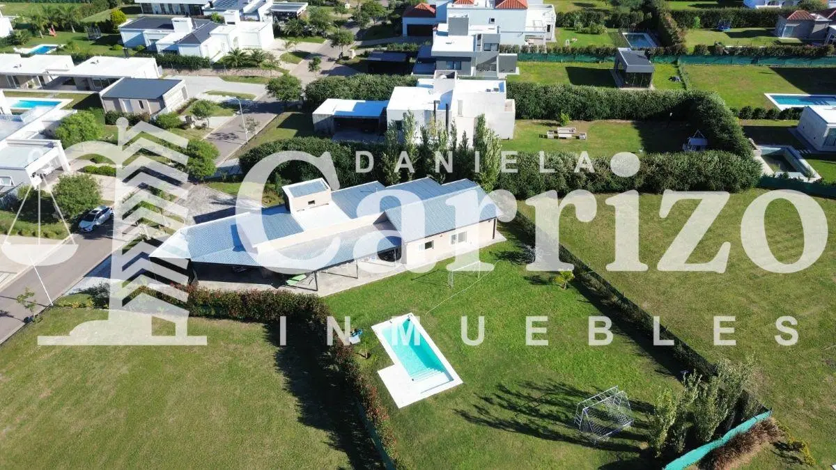 Casa en venta. Barrio Privado Siete Soles. Córdoba 3