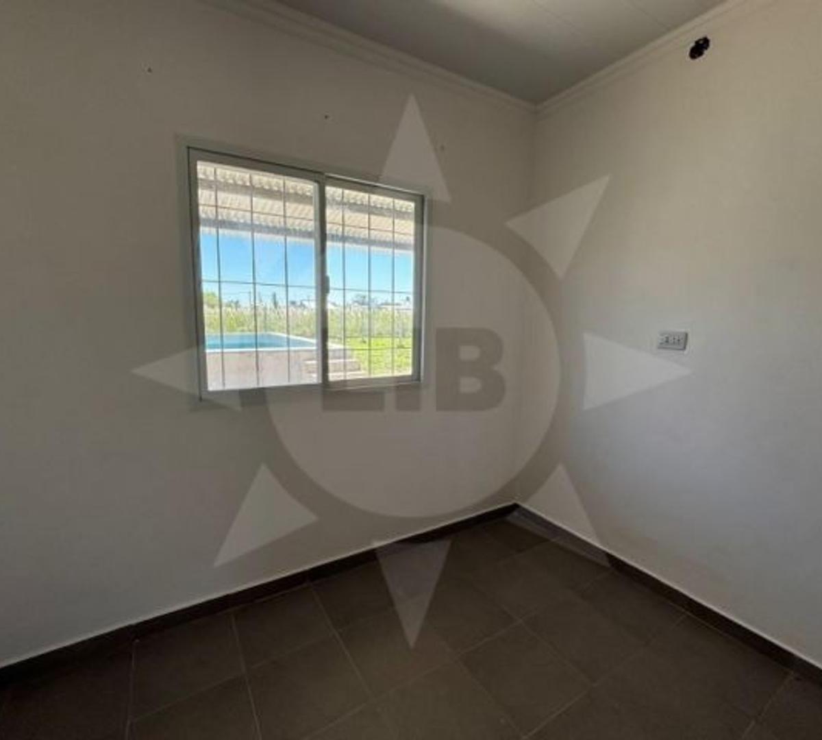 Casa en Venta, 2 Dorm., Sauce Viejo 3