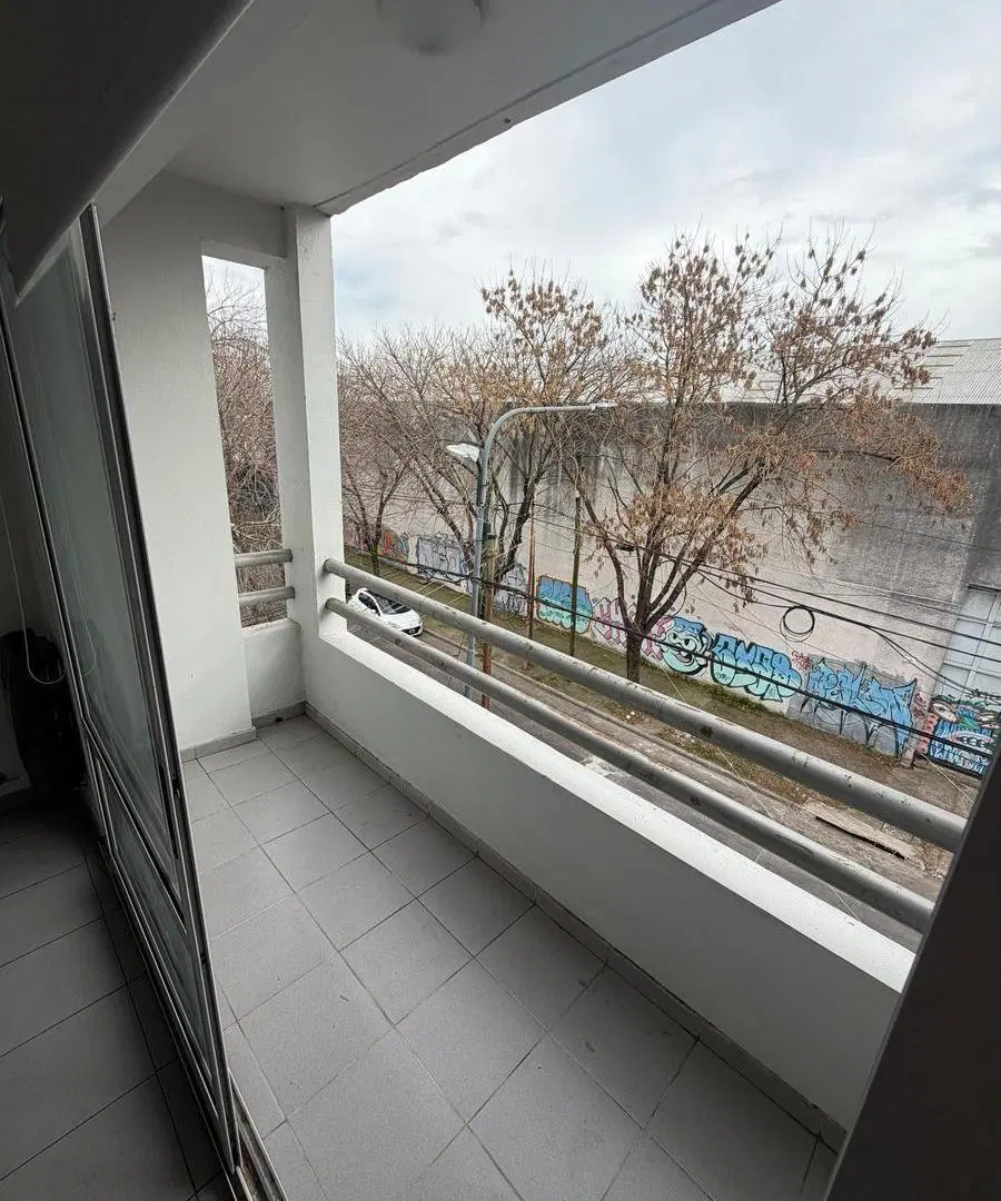 DTO 1 DORM + COCHERA + TERRAZA PRIVADA - 42 e 30 y 31 5