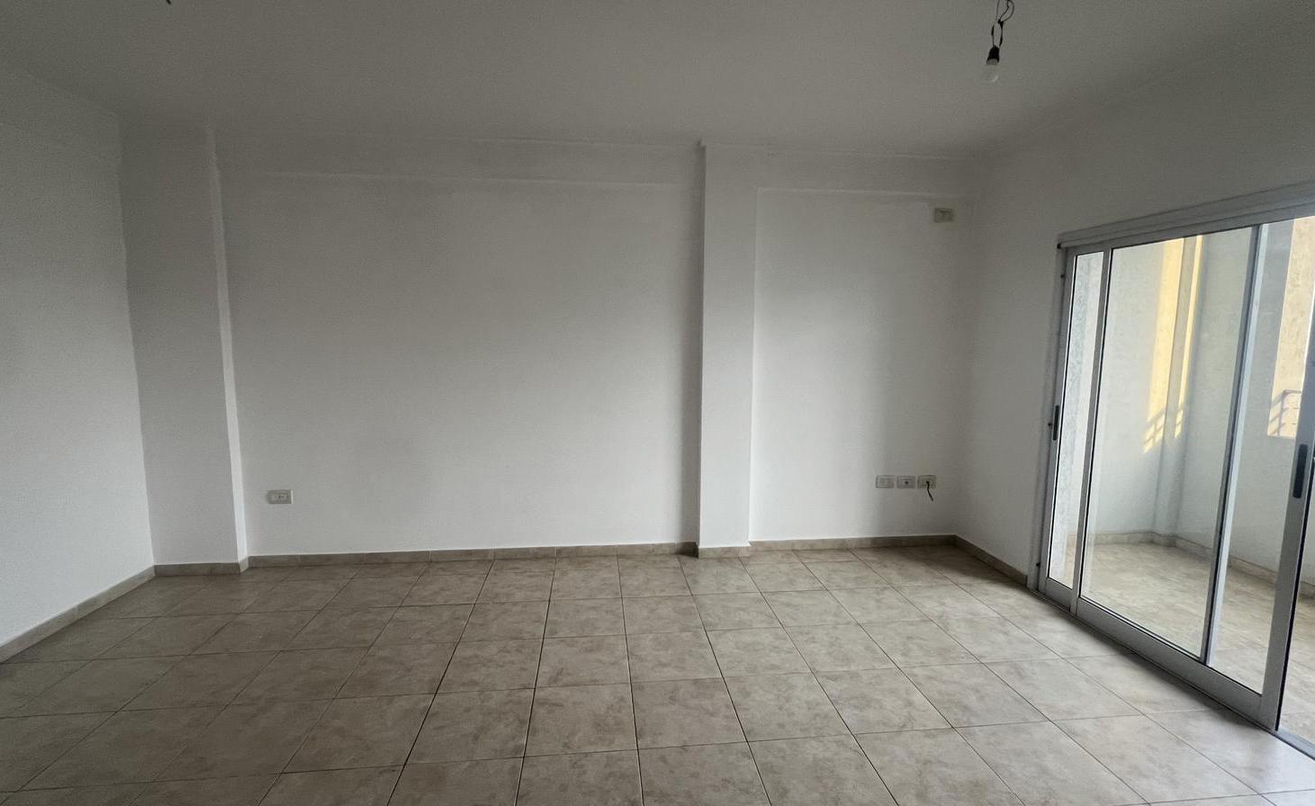 Foto de 11 e 39 y 40 - DTO 1 DORM AL FRENTE, imagen 1
