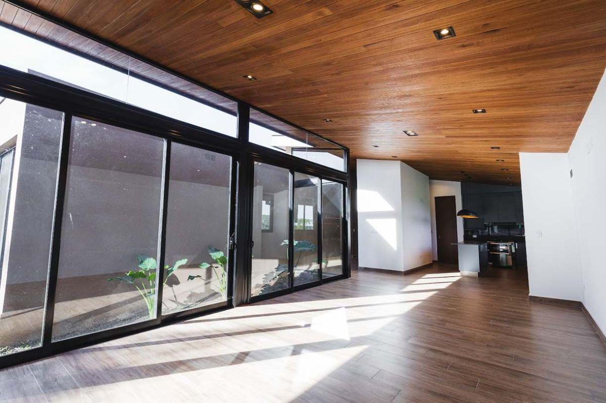 Foto de Casa de 3 dormitorios en venta en Yerba Buena, imagen 4
