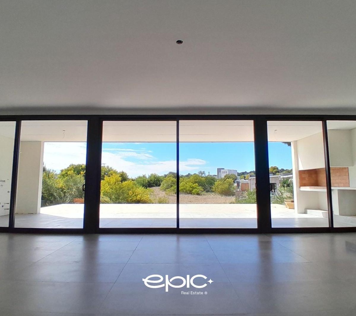Venta Casa en Senderos IV Costa Esmeralda 5