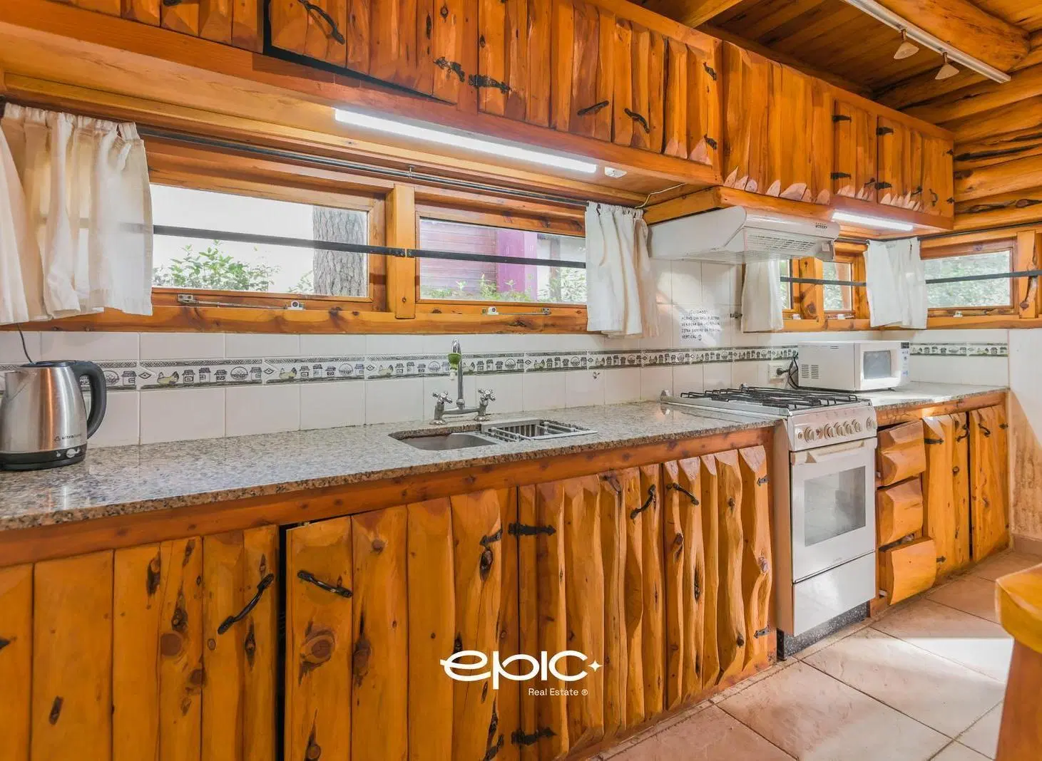 Venta Casa en Mar de las Pampas 5