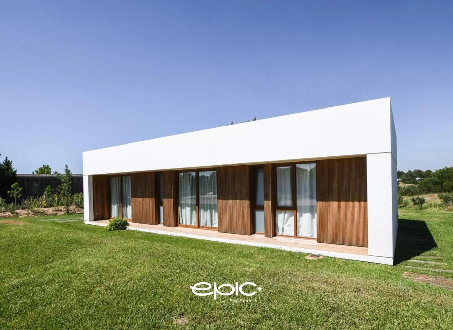 Casa en venta en Ecuestre Costa Esmeralda 2