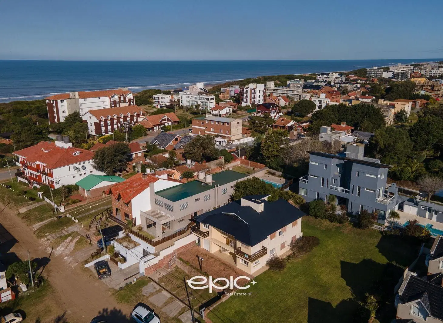 Departamento 3 Ambientes  en Venta Mar de Ostende 3