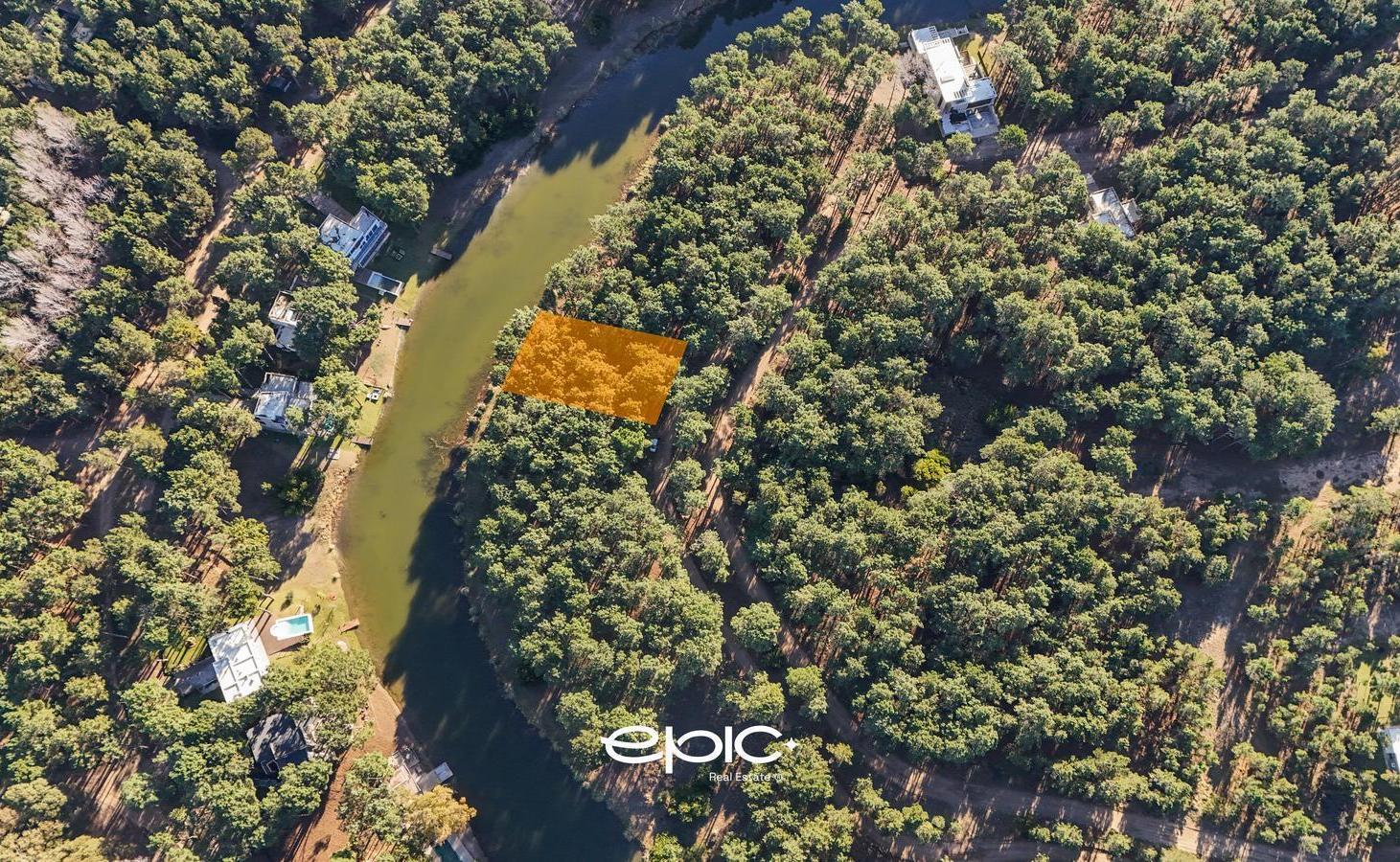 Foto de Lote en venta Villarobles, imagen 4