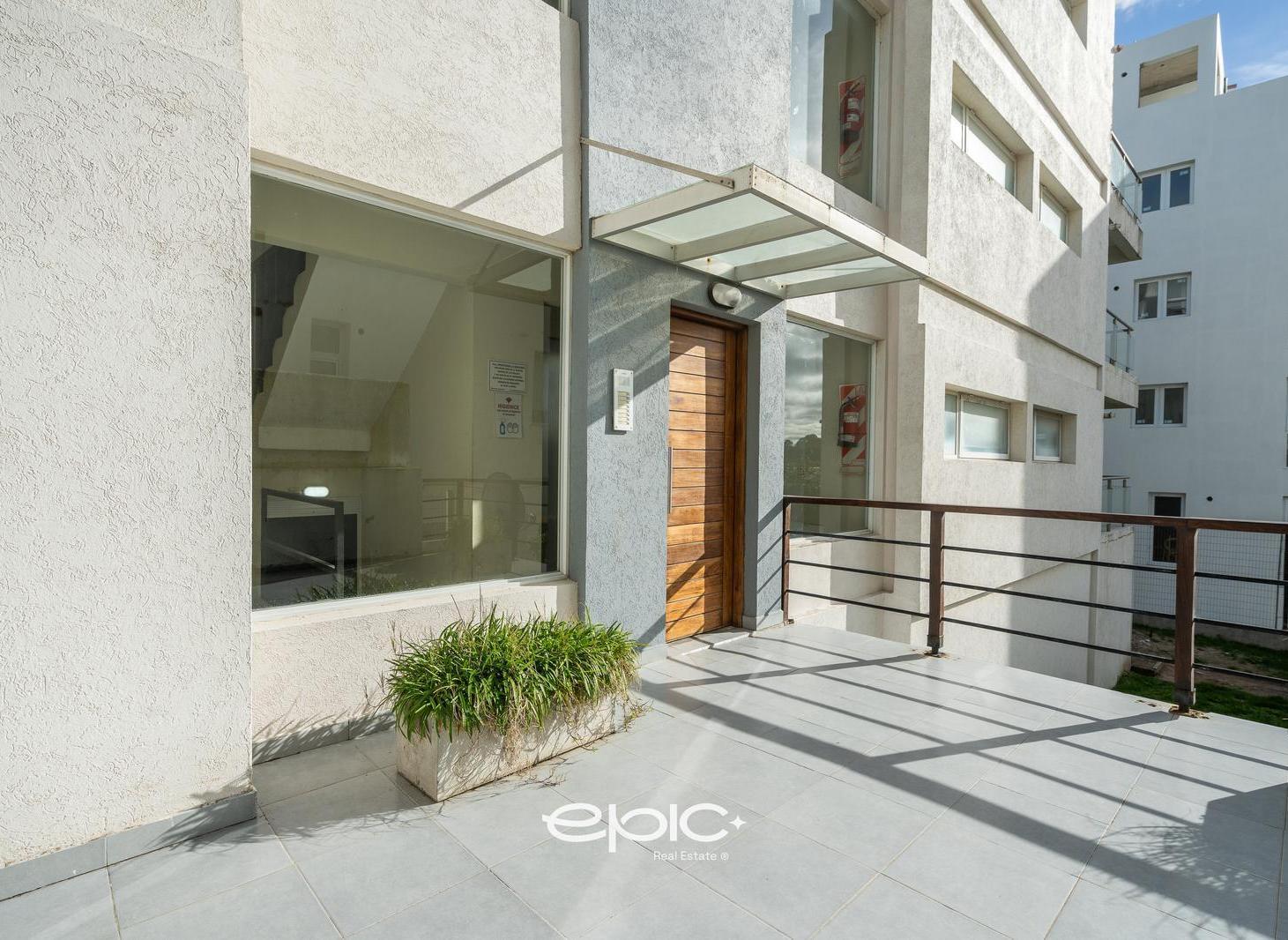 Foto de Departamento 3 ambientes en venta en Mar de Ostende con vista al mar, imagen 2